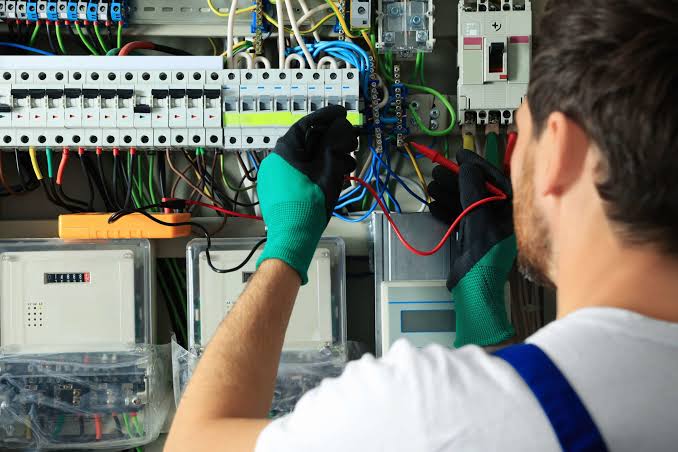 Service Expert 1